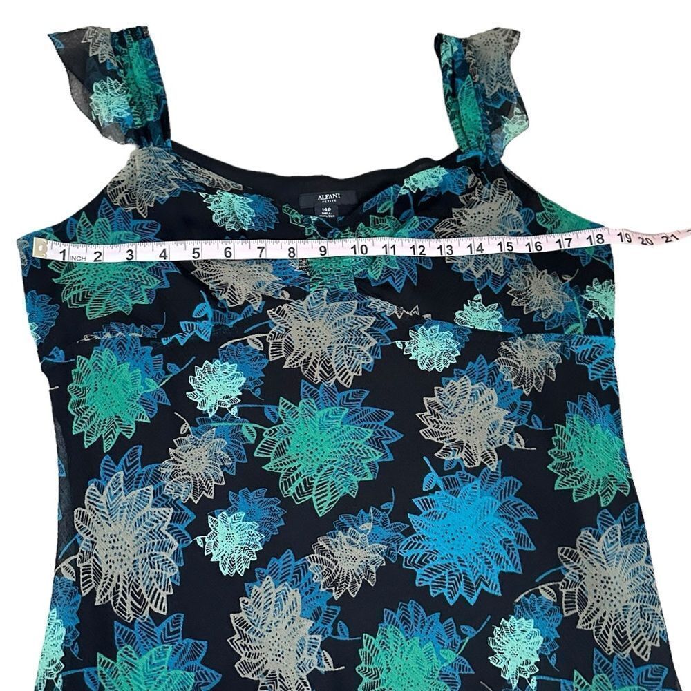 Alfani Blue and Green Skirt Set - Picture 4 of 12